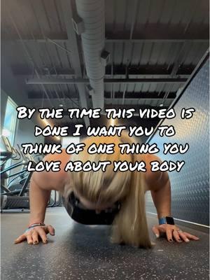 Times are changing! What’s one thing you love about your body?! #danidfitness #loveyourbody #getyourmovementin #massfollowing #lyb #trainer #coach #mindset #onlineprogramming 