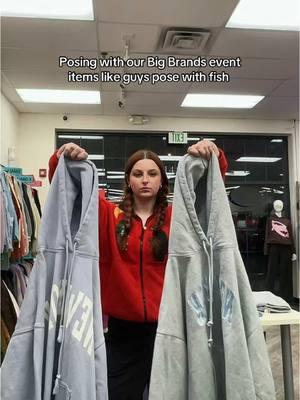 Be there or be square! #platosclosetalgonquin #trendyclothes #platoscloset #platos #shopping #whitefox #brandymelville #gentlyused 