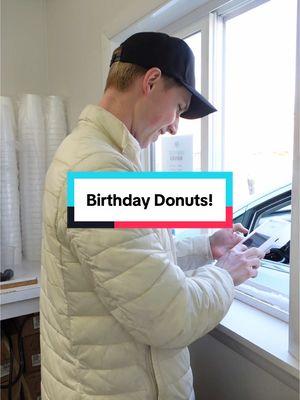 Another day in my ice cream shop! It’s hard to beat our homemade donuts for your birthday!🤩 #janzinsvlogs #chillzdelights #customerservice #positivity #icecreamshop #supportsmallbusiness #customerinteractions #icecream #drivethru #donutdelight #birthday 