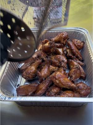 RotoQ360 Wings #rotoq360 #rotoq360rotisserie #wings #wingbasket #chicken #chickenwings #bbq #bbqwings #heathrilesbbqproducts #sogood 