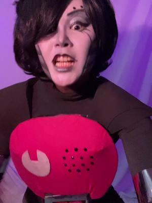 😛i love mtt #undertale #undertalecosplay #mettaton #mettatoncosplay #mettatonex #mettatonexcosplay #tobyfox #cosplay