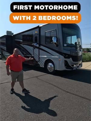 The world’s first motorhome with 2 bedrooms! #motorhomes #motorhometour #rvliving 