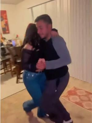 ☺️😌😮‍💨💃🏻♥️ @Bailando-con_Sender🕺  #amigo #bailando #fyp #bakersfieldca661 #huañango #huapangosperros #viral #viraltiktok #foryoupage #parati #bailes #followme #viral #fypシ゚viral #parati #followme #like #viraltiktok #bakersfieldtiktok 