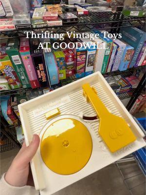 Replying to @SimplyBlessedCnT does anyone have the vintage record player or cassette player from @Fisher-Price ?! 🎤💿  I couldn’t believe the finds today!!  It’s seriously never like this at this goodwill. I think post holiday thrifting is where ITS AT mamas 👀🤪 #firsttimemom #thrifting #toythrifting #thriftingfinds #13monthold #vintagelittlepeople #thriftingfinds #thriftinghaul #goodwillfinds 