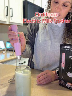 Me encanta este Milk Frother, y lo mejor de todo es que es recargable😍#frother #frothermilk #frothertiktok #electricfrother #milkfrother #odiforgo #odiforgoelectricfrother #toktokshop #tiktokfinds 