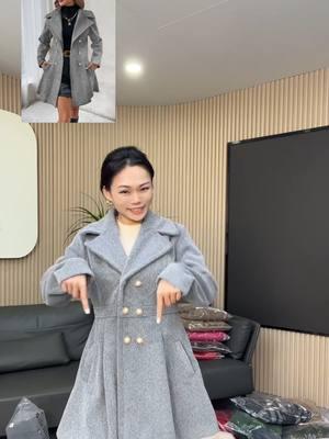 15 years of professional clothing customization factory  Want to customize clothes, Pls contact WA:+86 18903068983  Want to buy one, click here for details@lily_fashionfinds  #woolencoat #coat #woolen #wool #vintagecoat #woolcoat #minimalist #outfit #Outfit Cowok Berwarna #outfitideas #outfits #stylish #stylishcoat #sileanshow #garmentfactory #customised #factory #gray #graycoat #trenchcoat #peacoat