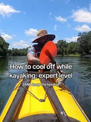 Sometimes you just really need to take a dip to cool off, what better way than to hit a quick roll 👌.#Outdoors #travel #kayak #kayaking #paddle #adventuretok