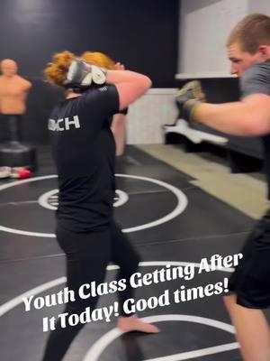 It was cold out. It was a small class. They STILL put in WORK!!! #g2rproject #kentucky #selfdefense #training #selfdefensetraining #columbiaky #martialarts #coaching #selfdefenseforwomen #fitness #fyp 