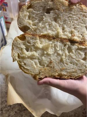 My first sourdough loaf of 2025 was a success!! #sourdoughbread #samedaysourdough #sourdoughforbeginners #sourdoughbaking #homemadebread #makingbread #homemaker 