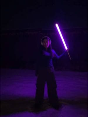 we will all ignore how I caught the blade at the end 🙏🙂‍↕️ #lightsaber #jedi #starwars #fyp #starwarsfyp #nerd #saberspinning 