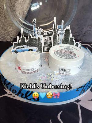 if you know me you know i SWEAR by @Kiehl's Since 1851!! Thank you so much!! 🥹💗🫰 |  #giftedbykiehls #kiehls #kiehlsmoistrizer #ultrafacialcream #kiehlsultrafacialcream #skincare #pr #prunboxing 