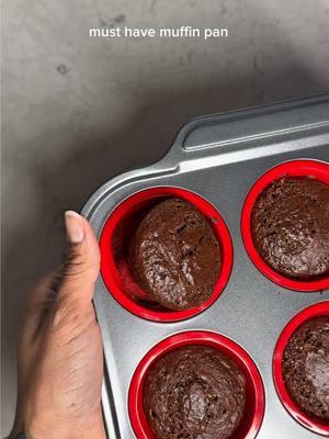 Throw out those traditional muffin pans! The metal frame make it’s sturdy and the nonstick silicone is chefs kiss 😘  #muffin #silicone #kitchenmusthaves #bronypro #bakingessentials #bakingtiktok #bakinghack #bakingtiktok 