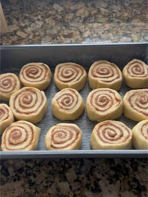 Part 2: Cinnamon Rolls 🤎✨🧈 ⁣⁣⁣⁣⁣⁣ ⁣⁣⁣⁣⁣⁣ #cinnamonrolls #homemadecinnamonrolls #cinnamon #homemade #cinnabon #baking #creamcheesefrosting #dessert #cinnamonroll 