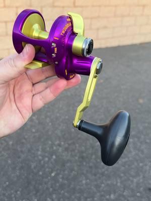 Would you fish this purple/gold Accurate Reel? What’s your favorite colorway? #jandhtackle #fishing #jigging