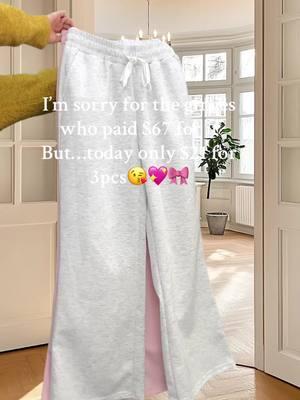 So cute sweatpants with pockets for girls🎀😆💖 #gift #sweatpants #tiktokshopjumpstartsale #ValentinesDay #tiktokshoploveatfirstfind #womenpants #fyp #spotlightfinds #pocket #tiktokshoplastchance #tiktokshopnewyearnewaura