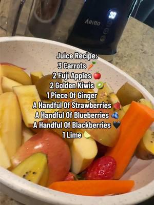 Juice Recipe: 3 Carrots 🥕  2 Fuji Apples 🍎  2 Golden Kiwis 🥝  1 Piece Of Ginger 🫚  A Handful Of Strawberries 🍓  A Handful Of Blueberries 🫐  A Handful Of Blackberries 🖤 1 Lime 🍋‍🟩 #ColdPressJuicer #ColdPressJuice #JuicingRecipes #JuiceRecipe #Fyp 