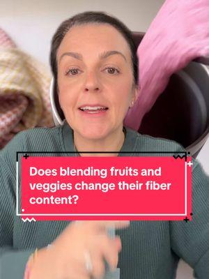 Does blending fruits and veggies change their fiber content?  #milknhoneynutrition #diabetes #bloodsugar #type1 #t1d #type1diabetes #type2 #t2d #type2diabetes #prediabetes #bloodsugarfriendly  #greenscreenvideo #greenscreen 