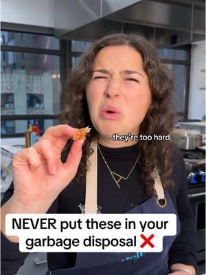 Have you been putting these things in your #garbagedisposal?! 🗑️ Save this video - your pipes will thank you! #kitchentips  #cooking 