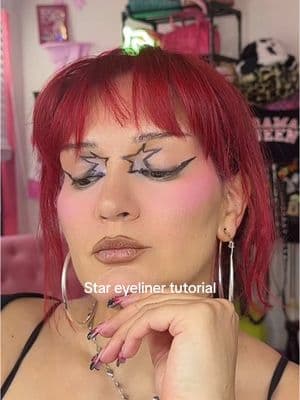 @Amber Williams with the⭐️ liner inspo #StarLiner #Eyeliner #InspiredBy #MakeUpTutorial #CreativeMakeUp #ForYou #TikTokBan #ban #FYP #Makeup #HowTo #HowToMakeUp 