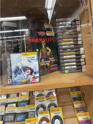 Game Hunting at Half Priced Books #halfpricedbooks #usedbookstore #bookstore #gamehunting #videogamehunting #videogames #videogaming 