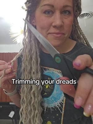 Snip those sucker's off to keep them feeling clean #doubleendeddreads #dreads #dreadlockstyles 