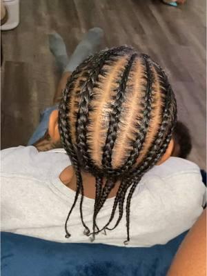 It’s me again ‼️😎  Stitch braids with a nice juicy scalp to finish 😮‍💨 While you’re here, Be sure to click that link in my bio to book 🔗 🩵 #donn #nlovewdonjane #explorepage✨ #fyp #fypシ #fortoupage #foryoupage #stitch #stitchbraids #braidstyles #naturalhair #hairstyles #phoenix #phoenixhairstylist #booknow #book 