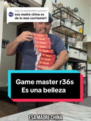 Replying to @otristan498 tal vez de corriente esta consola pero vieras como me entretengo ✌️ #r36s #consolar36semuladoradejuegos #nostalgiadevideojuegos #handheldretrogame #emuladordevideojuegosportable #gamemaster #gamemasterr36s  #gamemasterr36shandheld #TikTokShop #treasurefinds #tiktokshopcreatorpicks #giftguide 