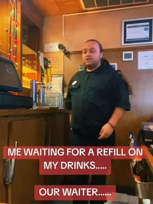 #waiter #waiterslife #restaurant #britneyspears #drinks #??? #tiktokban #bartender 