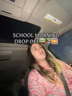 Why is there always that one person holding up the school drop off line #schooldropoff #carline #texasmom #morningvlog 