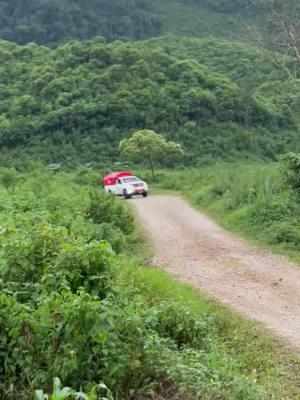 #vidadeperros #viral #familiasamayoa #chingaderasgt #parati #apoyame❤👍❤ #toyoterosdecorazon❤🙏💪🌍👈 #toyotahilux👑 #hiluxgt🇬🇹 #hilux4x4 #4x4offroad 