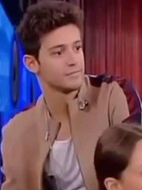 Ruggero se ponía celoso? 🤭♥️🥺 @RUGGERO @karolsevillaofc #soyluna #fyp #lutteo_leonetta0#lutteo_leonetta0elli #karolyruggero #karolsevilla #ruggarol #ruggarolforever