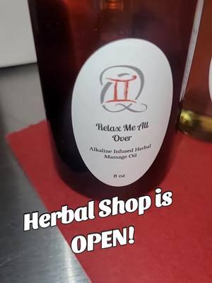 🌿💪🏾 All of My PRODUCTS ARE NATURAL!!! 🌿💪🏾 ALL Of My Products are made FRESH UPON ORDER!! 🌻 I DARE YOU, To find ANY PRODUCT that can stand up to mine.  #herbalremedies #medicinalherbs #cellularhealth #neurological #beyondvegan #alkalineherbshop #massage #cookingoil 