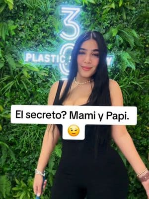 No es suerte, es la magia de Mami y Papi (ya saben quiénes). 😂💉✨  #305PlasticSurgery #GlowUp