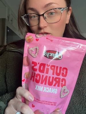 I tried a new snack from the AOS at Aldi. I love chocolate covered things 🩷 #aldifind #aldisnack #aldifinds #aldi #Foodie #tryingsnacks #snack #FoodTok 