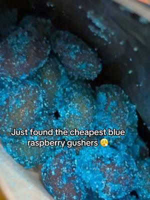 Impossible to just have one fr #bluerazz #gushers #sourcandy #candytok #snack #blueraspberry #gosogummies #deals #tiktokmademebuyit 