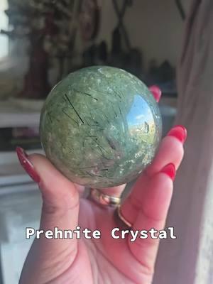 🌿💚Prehnite: "Paz, Sanaciòn, Amor incondicional." Checa mi tiénda online My Crystal Room, LINK en bio. #mycrystalroom #prehnite #crystalsoftiktok 