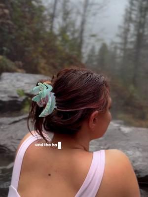 I love being in nature and visiting hot springs so I thought this was the perfect opportunity to wear the mantis hair claws that I designed! The hike was so beautiful and it was so nice to soak in a hot spring on a foggy day in the PNW. 🌬 If you are interested, I have a very small amount of these claw clips left and I am not sure when I will get more, but I also added a "B grade" option for the pink one that is discounted!   #mantis #mantisclawclip #mantishairclaw #insectart #bugart #bugartist #insectdesign #Hiking #pnw #granolagirl #naturecore #forestcore #moss #clawclip #hairclaw #hairclip #♨️ #hoahoahoa 