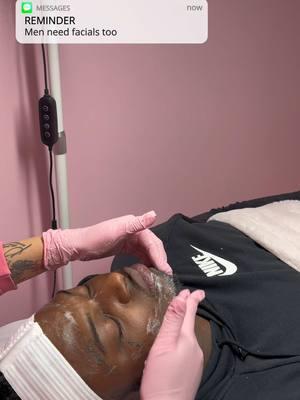 Treat your man ..or hers 👀 to a facial this valentines 🩷🫧 #fypage #foru #fypシ゚viral #viraltiktok #rosepeau #atlantaesthetician #atlesthetician #esthetician 