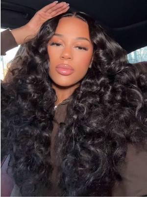 Higher level of beauty 🥰❤️❤️❤️　　#softhair #beginnerfriendly #newarrival #pincurls #bodywave #bombshellcurls #precurled #ohmyprettywig #protectivestyles #omprettyhair #viral　 