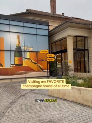 Still dreaming about this day. 10/10 recommend.🥂 #veuveclicquot #reims #france #champagnehouse #veuve #veuvebeforevows 