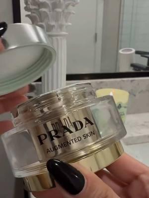 so obsessed with  @pradabeauty Augmented Skin Cream for winter hydration 💚🩵   #PradaBeauty, #PradaTheCream, #PradaBalm, #giftedbypradabeauty #prada #winterhydration #pradabeautypartner #pradaambassador  Available at prada beauty, @Nordstrom and @Bloomingdales 