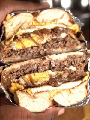 Steak, Egg, & Cheese on a Bagel #foodies #foodtiktok #jayyrene #breakfast #steak 