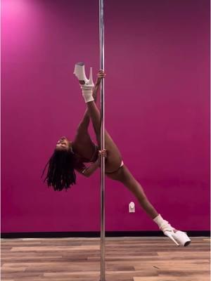 Just figured out how to save my IG videos with no watermark so posting all my good videos before the ban ! #pole #poledance #poledancer #poledancing #poletok #poleartist 