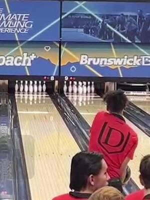 Give the head pin a raise😂 • • • #fyp #explorepage #twohandedbowling #CollegiateBowling #viral #trending #strike #davenportbowling #2025 