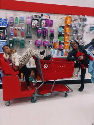 Family edition 🤣🤣🤣 #fyp #lmfao #momlife #trending #fun #target #ryan #rylee #rylen #omg 