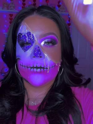 #latinacreatorsforyou #eyeshadowtutorial #colorfulmakeup #makeup #eyeshadowtutorials #eyeshadowideas #eyeshadow #tutorial #makeup-tutorial #stepbystepeeyeshttadowtutorial #eyeshadowtutorials #makeuplouok #glitter #browneyeshadow #cutcreasetutorial #cUtcreaseeyemakeup #cutcrease #Sephorasquad #prettyeyeshadow #makeup_queeeen 