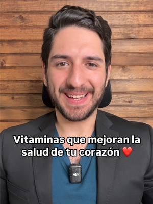 Vitaminas que mejoran la salud de tu corazón ❤️ El corazón necesita una buena nutrición para estar saludable. Y una ingesta adecuada de vitaminas forma parte de una buena nutrición. El corazón necesita varias vitaminas para funcionar correctamente. Y estas vitaminas las obtenemos principalmente de la dieta. Aunque los suplementos también son una buena opción. La vitamina D se encuentra en pescados grasos, huevos, y nuestra piel la produce con el sol. La vitamina C se encuentra en guayaba, kiwis, y fresas. La vitamina E se encuentra en frutos secos y semillas. La vitamina K2 se encuentra en huevo, quesos maduros, y alimentos fermentados. La vitamina B1 se encuentra en legumbres y semillas. La vitamina B6 se encuentra en pollo, espinacas, y plátano. Para tener un corazón sano necesitas comer bien. ❤️ ¡Comparte para promover el cuidado del corazón! Y con quien necesite esta información. 😉 #vitaminas #corazón #corazónsano #corazónsaludable #corazon #corazonsano #corazonsaludable #saludcardiovascular #saluddelcorazón #salud #bienestar #saludybienestar #nutrición #nutricion 