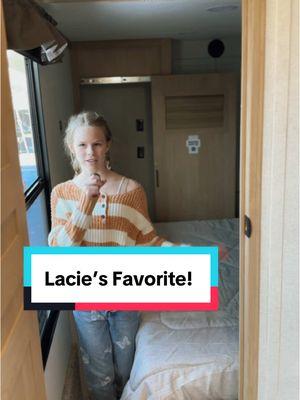 Lacie’s Favorite Rig at the show!  Sierra 3990FL #flrvsupershow #tamparvshow #rvlife #rvtour #forestriversierra #forestriver #fifthwheel #rvkids #familyrig #frvta #3990FLSierra @RV LIFE 