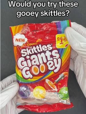 This was so good🤤 #skittles #gooey #candy #gooeycandy #sweets #filled #crazy #new #sweet #tastetest 