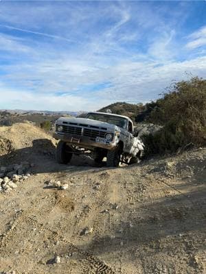 When you take a 50+ year old truck off road #doitfordale #saveclassiccars #classicford #f250 #1973 #1973f250 #vintage4x4 #highboy 